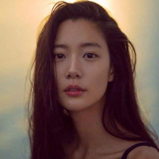 雨伞侦探